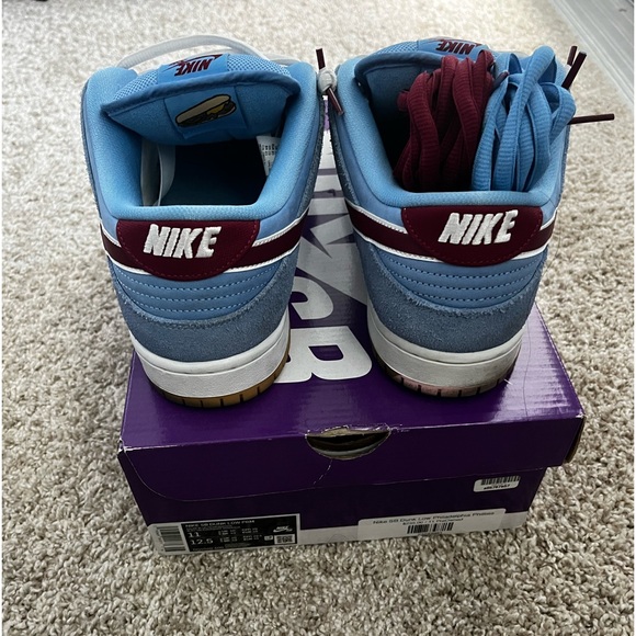 sb dunk low philadelphia phillies - Picture 2 of 5